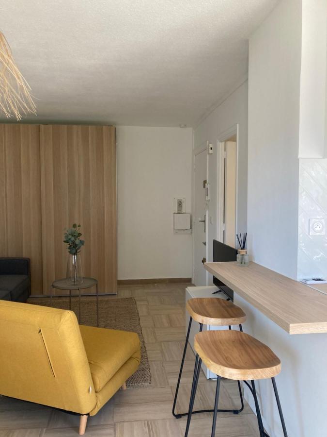 Appartement Cuba Nice Сен-Лоран-дю-Вар Екстериор снимка