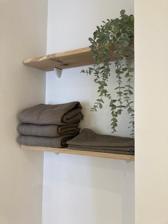 Appartement Cuba Nice Сен-Лоран-дю-Вар Екстериор снимка