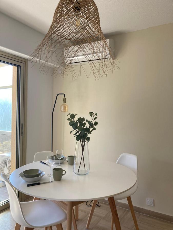 Appartement Cuba Nice Сен-Лоран-дю-Вар Екстериор снимка